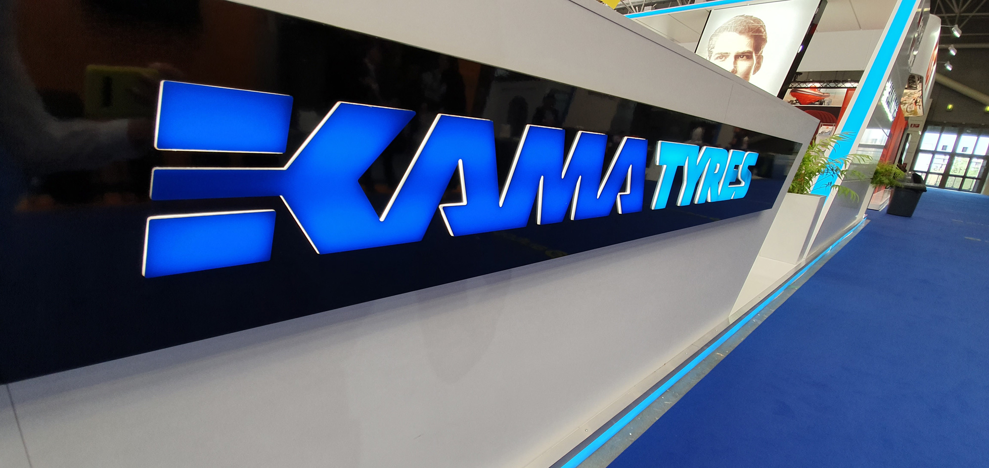 Состоялась мировая премьера новинки Viatti на Autopromotec 2019 Состоялась мировая премьера новинки Viatti на Autopromotec 2019