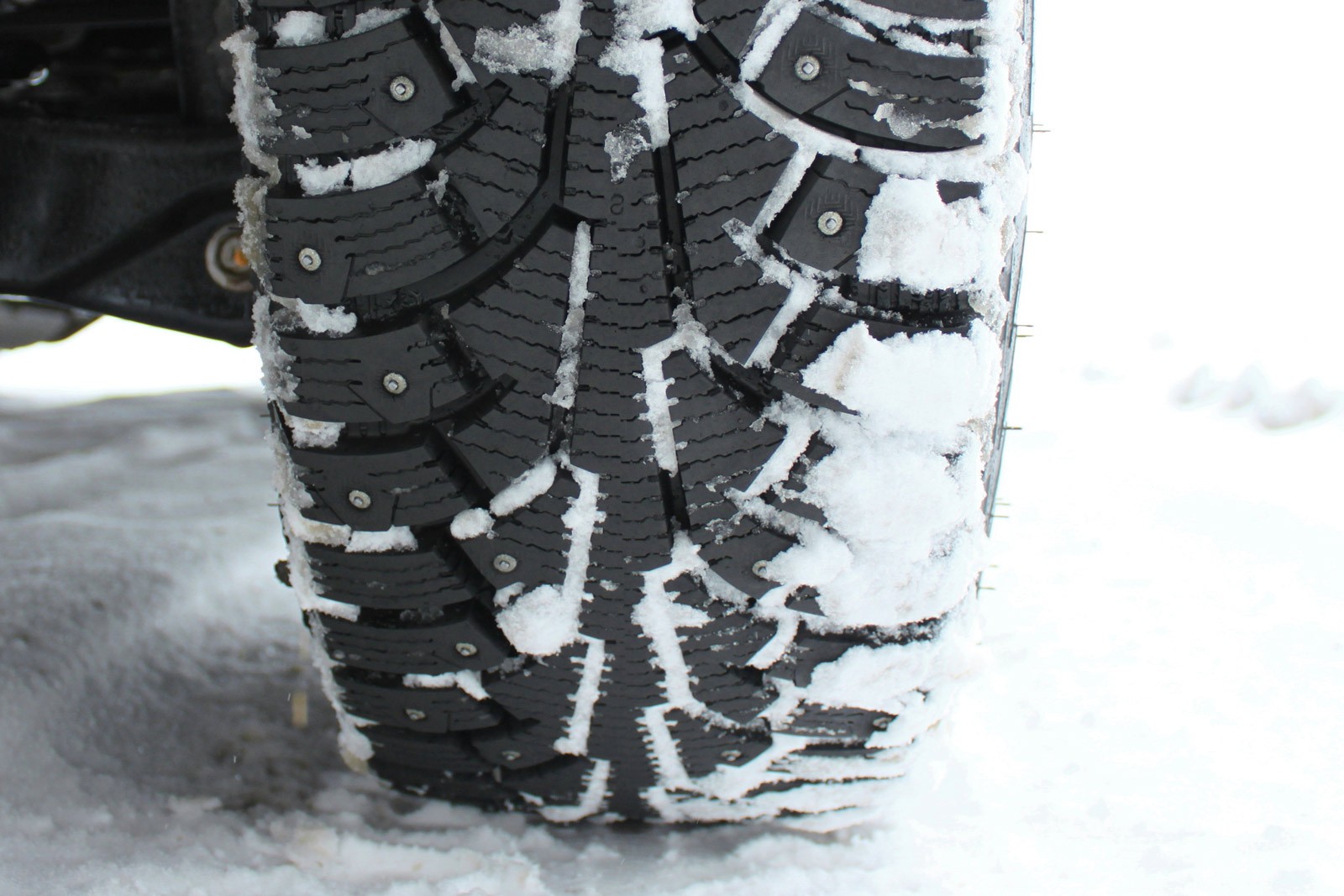 Tyres with snow